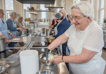 Senioru festivāls Kuldīgā: Latvijā ir jāattīsta senioru skolu tīkls
