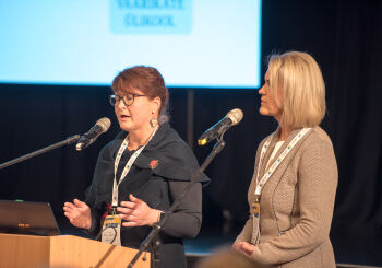 Senioru festivāls Kuldīgā: Latvijā ir jāattīsta senioru skolu tīkls