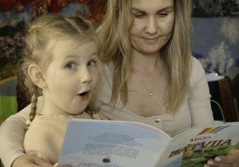 KULTŪRTANDĒMS: Uzsāktas projekta kultūrorientācijas nodarbības bērniem un jauniešiem