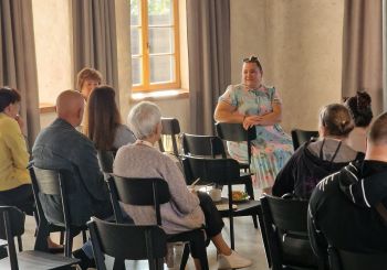 Aizvadīts pirmais seminārs no piecu kultūrorientējošu kursu cikla Ukrainas civiliedzīvotājiem