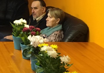 Brīvprātīgais darbs ir galvenais demokrātijas vingrinājums