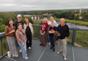 Iepazīt Latviju un izprast mūsu valsti: projekts “Kultūrtandēms”