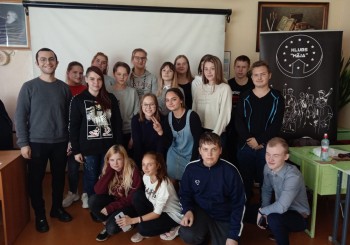 Aktuālās aktivitātes septembra un oktobra mēnesī programmas „PuMPuRS” projektā “Kāpēc piedalīties? Jo Tu vari mainīt un mainīties!”