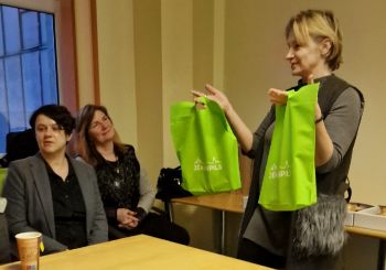 Interesenti, mediji un Eiropas brīvprātīgie