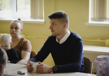 KULTŪRTANDĒMS: Ukraiņu un latviešu ģimenes piedalās ģimeņu nometnē “MĒS”