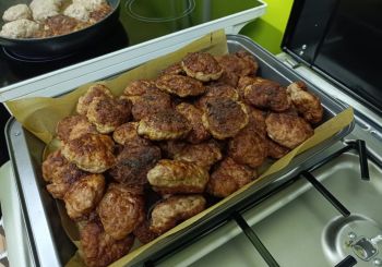 Kas ir un ar ko nodarbojas 