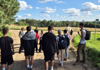 Elkšņos norisinās jauniešu iniciatīvu projekts