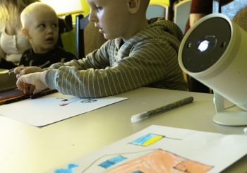 KULTŪRTANDĒMS: Uzsāktas projekta kultūrorientācijas nodarbības bērniem un jauniešiem