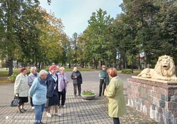 Vispasaules Senioru dienas dāvanā – iepazīstam Jaunjelgavu!
