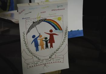 KULTŪRTANDĒMS: Ukraiņu un latviešu ģimenes piedalās ģimeņu nometnē “MĒS”