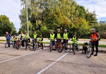 KULTŪRTANDĒMS: Koku un mežu iepazīšana Kalsnavas arborētumā un velobrauciens Jēkabpils novadā