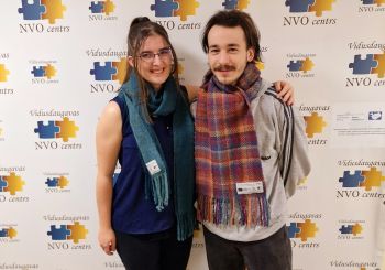 Interesenti, mediji un Eiropas brīvprātīgie