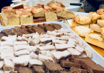 Kas ir un ar ko nodarbojas 