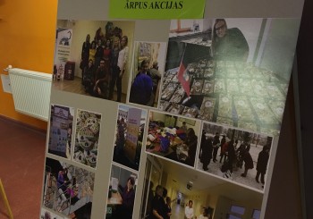 Brīvprātīgais darbs ir galvenais demokrātijas vingrinājums