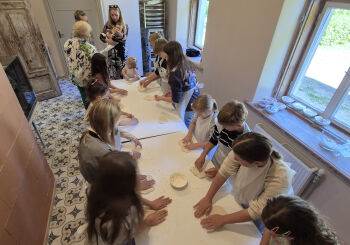 Īsteno LEADER programmas projektu “Maizes skola”