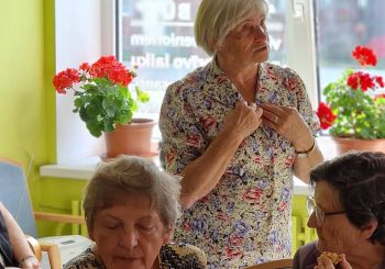 Gulbenes senioru vizīte Jēkabpilī: pieredzes apmaiņa un jauni iespaidi