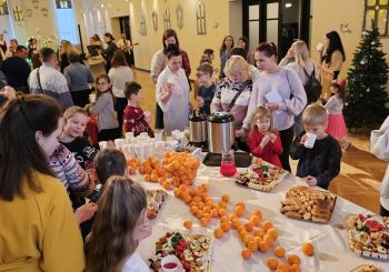 Aizvadīts Ziemassvētku gaidīšanas pasākums ukraiņu un latviešu ģimenēm