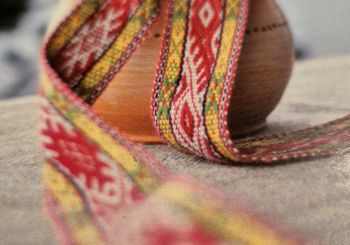 KULTŪRTANDĒMS: Kultūrorientācijas kurss. Latviskās tradīcijas un maizes cepšana amatu mājā “Rūķīši”