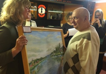 Brīvprātīgais darbs ir galvenais demokrātijas vingrinājums