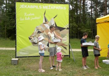Pozitīvas emocijas pēc ģimeņu pasākuma Jēkabpils Mežaparkā