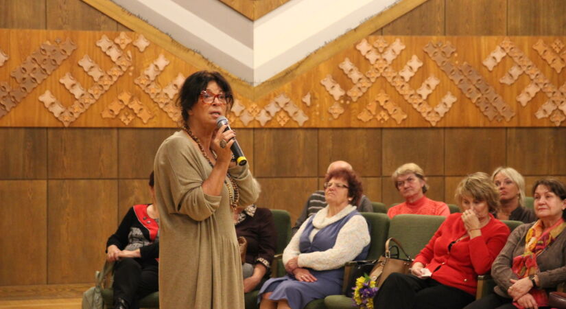 Lekcija “Dzīve jādzīvo šodien- mums, senioriem” iedvesmoja un vienoja  Jēkabpils novada seniorus