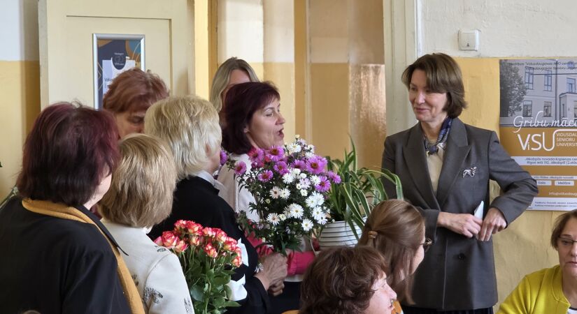 Vidusdaugavas Senioru universitāte ver durvis jaunām zināšanām!