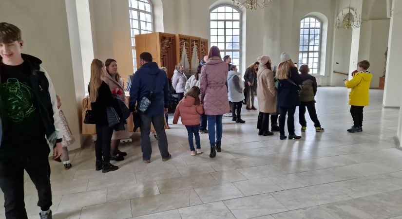 Ukraiņu un latviešu ģimenes dodas iepazīt Vidzemi un Latgali