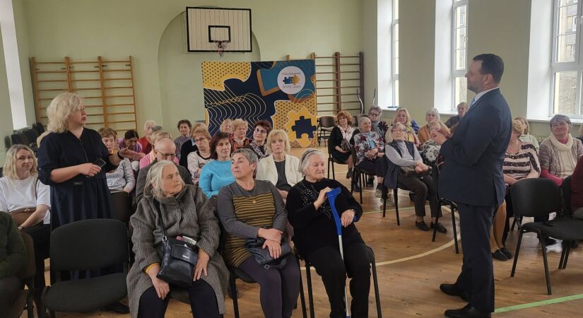 Labklājības ministrs tiekas ar senioriem Jēkabpilī - sarunas un nākotnes ieceres