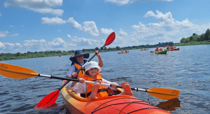Projekta noslēguma pasākums: ukraiņi laivo pa Daugavu