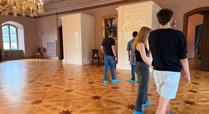 Biedrība “Vidusdaugavas NVO centrs” jūlija izskaņā uzņēmusi projekta “Volunteers Add Solidarity” Eiropas brīvprātīgā darba grupas dalībniekus