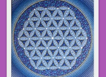 Punktiņmandalas ieinteresē arī seniorus