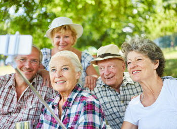 Senior, nepalaid garām iespēju piedalīties fotokonkursā 