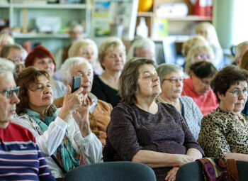 Senioru pieredze – vērtība mums visiem: pieredzes apmaiņas vizīte Madonas novadā