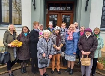 Seniori satiekas Aknīstē