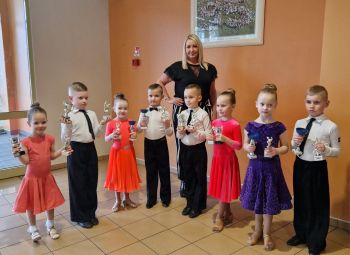 Deju studijas jaunie dalībnieki gūst panākumus Rīgā