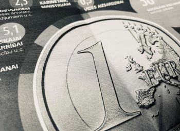 Apstiprina gada pārskatu iesniegšanas termiņa pagarinājumu – 30.jūnijs