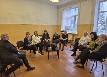 Tikšanās Jēkabpils novada Kopienas centrā ar Saeimas deputāti Līgu Rasnaču un Selmu Levrenci