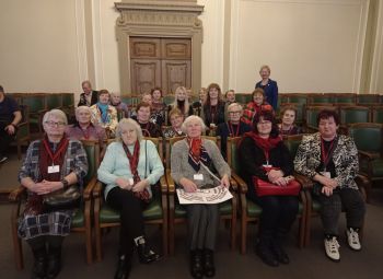 Aktīvie seniori dodas uz Saeimu